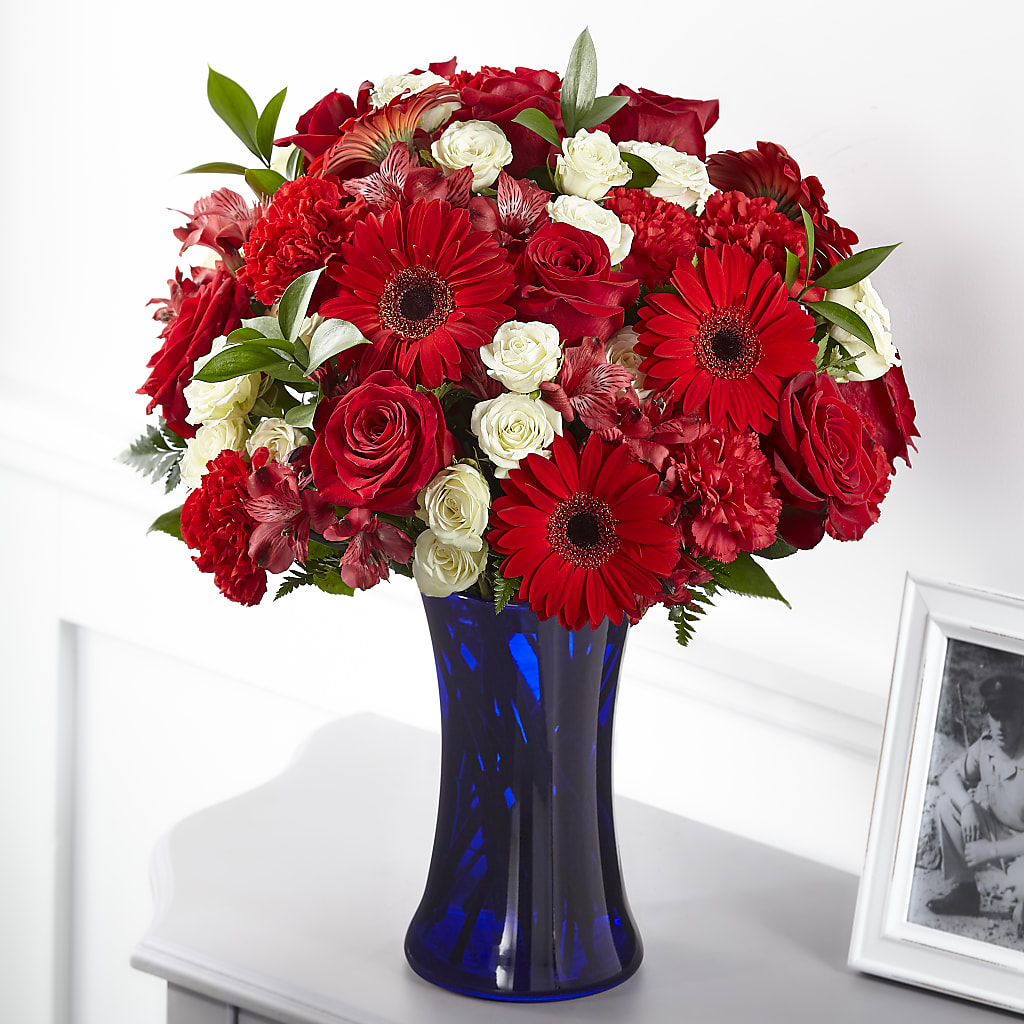 Hearts Embrace Bouquet – Acacia Flower Shop Inc, Orangeburg SC
