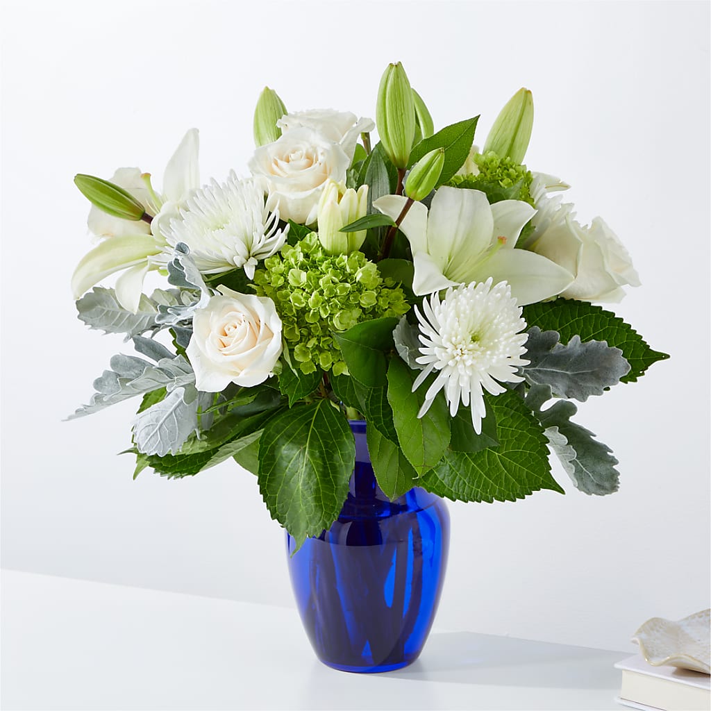 Snowy Dreams Bouquet – Acacia Flower Shop Inc, Orangeburg SC
