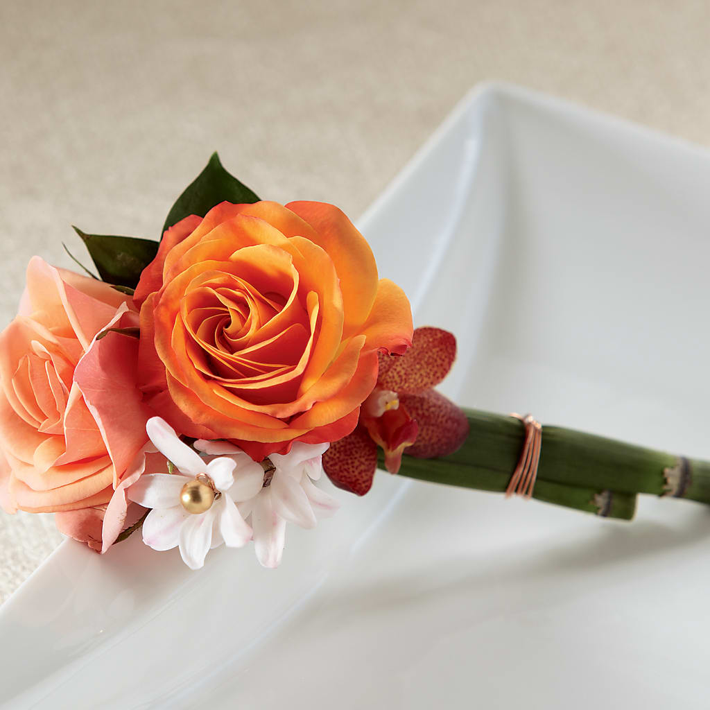 Sunset Dream Boutonniere – Acacia Flower Shop Inc, Orangeburg SC