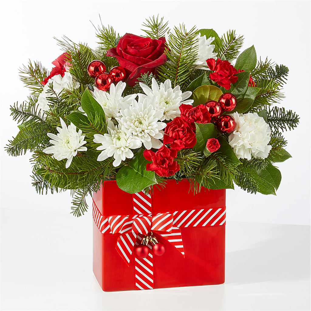 Presents Under the Tree Bouquet –  Acacia Flower Shop Inc, Orangeburg SC