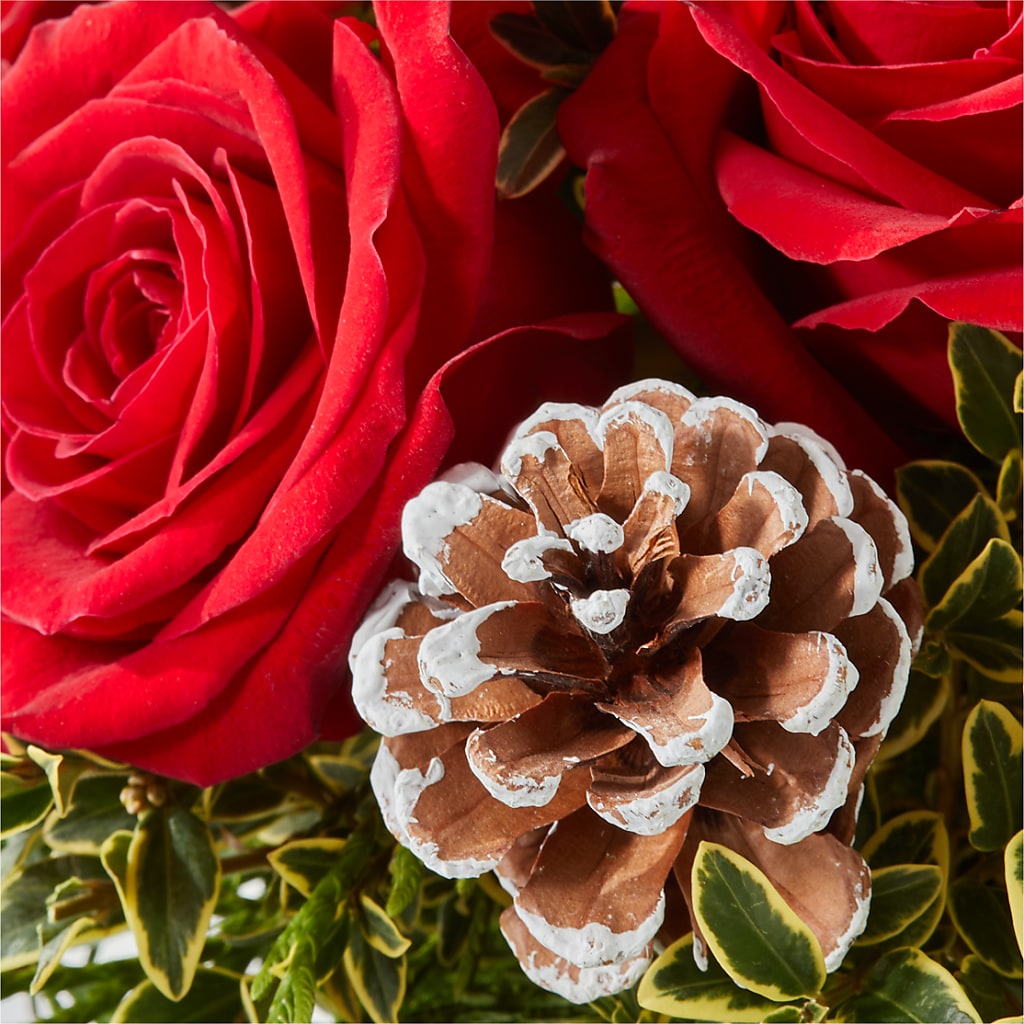 Snowy Wonderland Bouquet –  Acacia Flower Shop Inc, Orangeburg SC