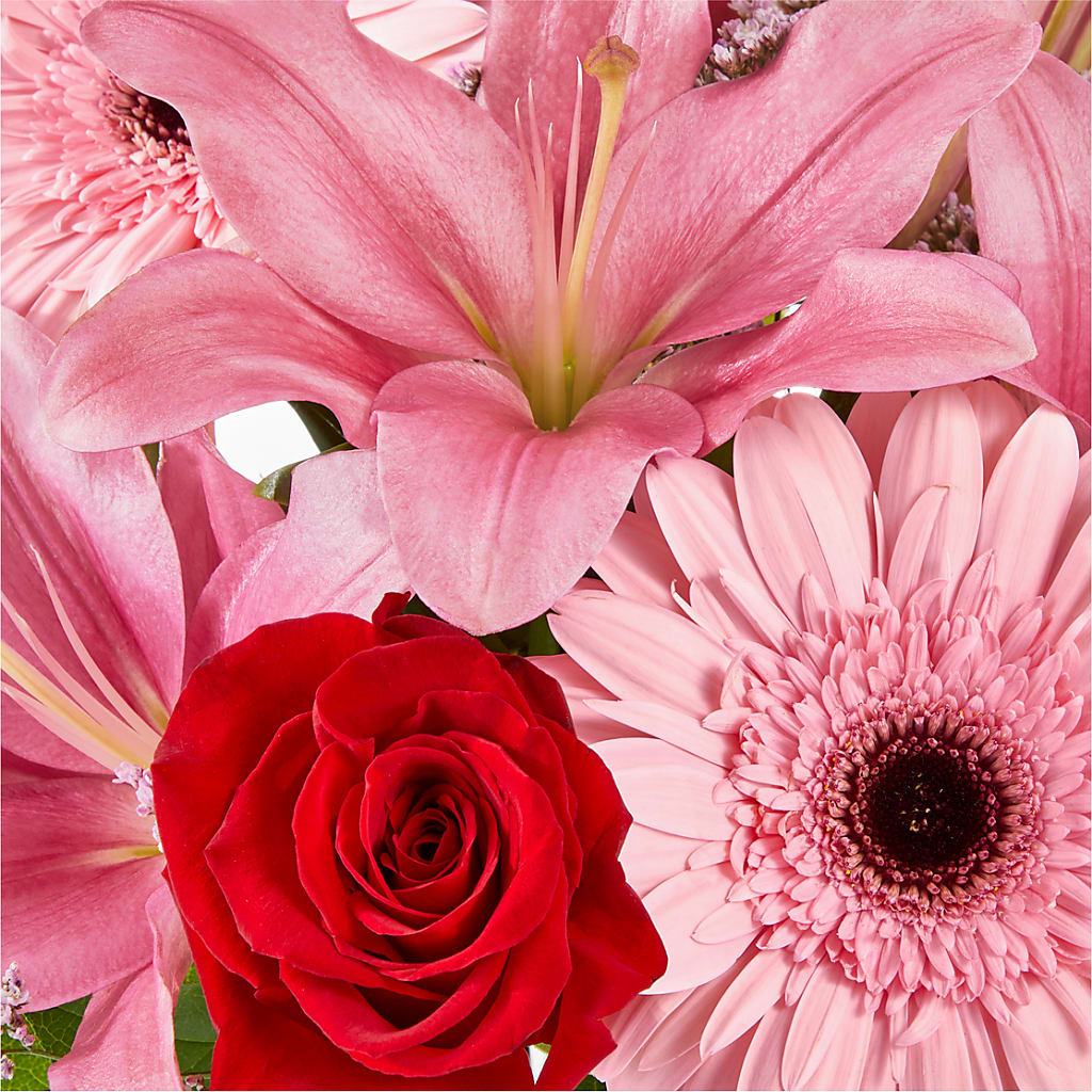 Lots of Love Bouquet –  Acacia Flower Shop Inc, Orangeburg SC