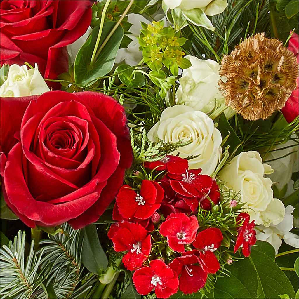 Deck the Halls Bouquet –  Acacia Flower Shop Inc, Orangeburg SC