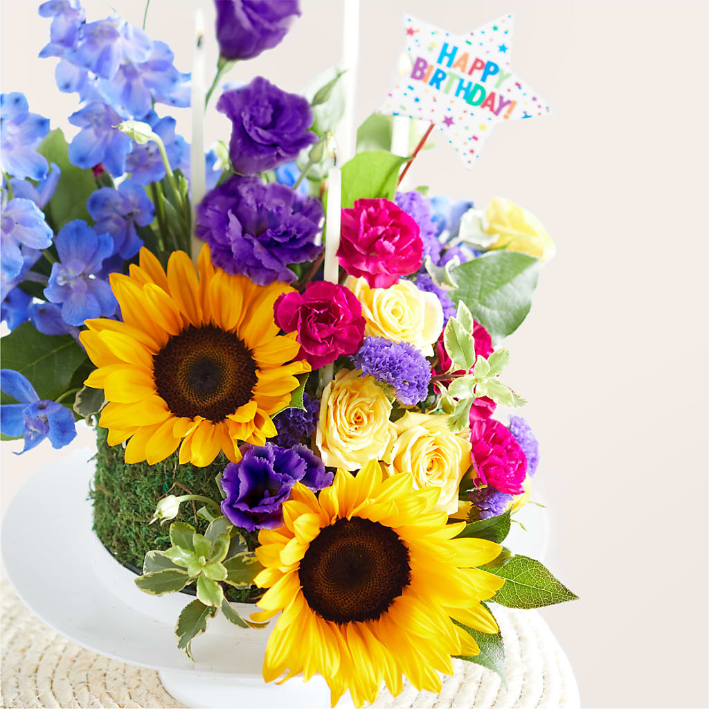 Star of the Day Floral Cake –  Acacia Flower Shop Inc, Orangeburg SC
